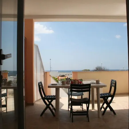 Quadrilocale Vista Mare N 1 Puglia On Line Apartmán